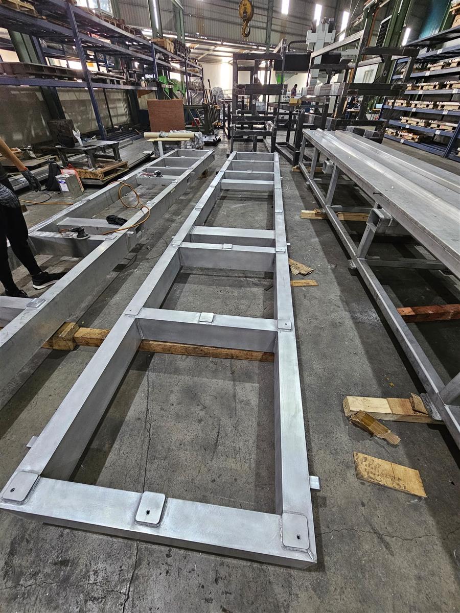 Aerospace welded structure fixture